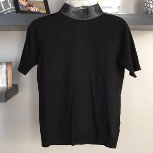 Anne Klein short sleeve turtleneck faux leather M